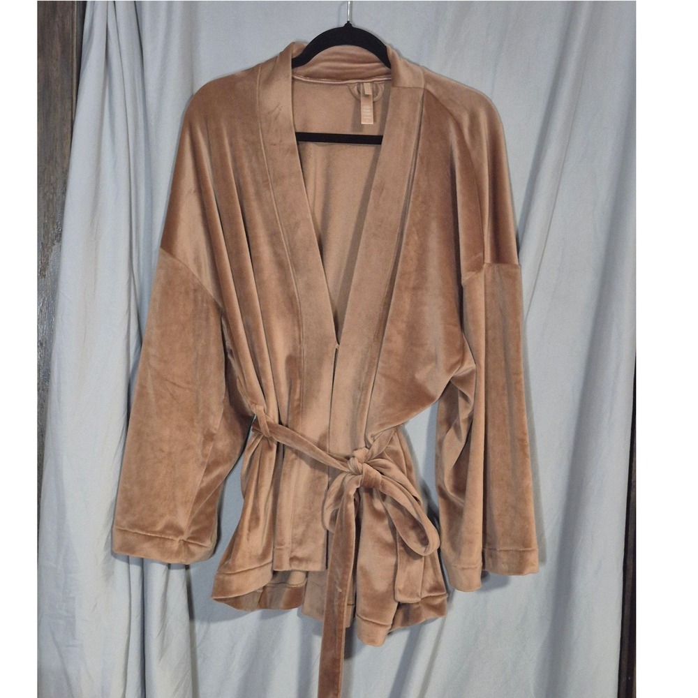 SKIMS Velour Short Robe Honey Tan Brown Velvet Wrap Belted Lounge Small